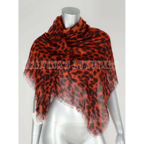 ALEXANDER MCQUEEN SCARF CASHMERE SILK SKULL AND ANIMAL PRINT 50" SQUARE - Picture 4 of 7